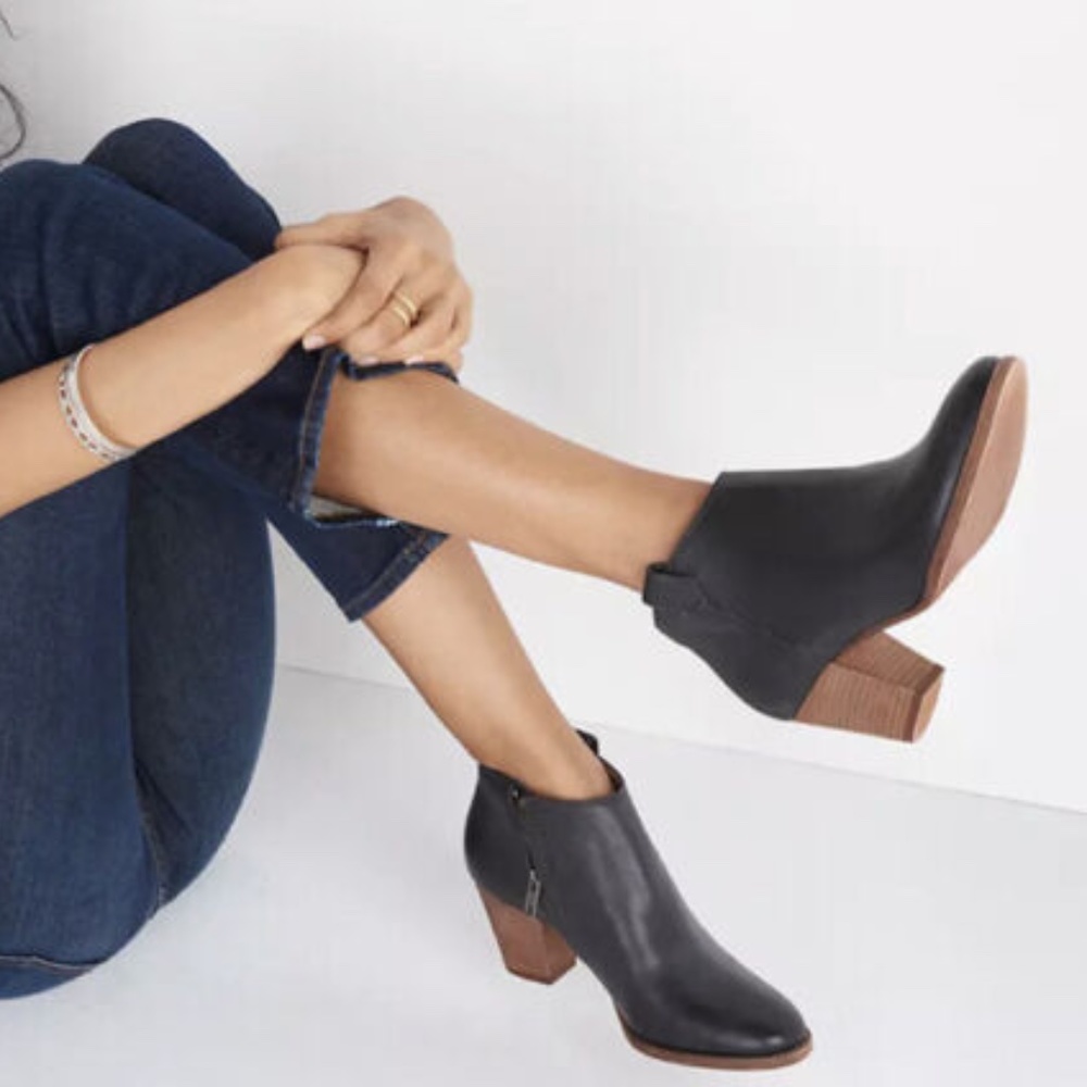 Madewell The Billie Ankle Black Leather Booties